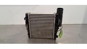 Gebruikte Intercooler Peugeot 408 1.6 16V HYbrid 180 Prijs € 66,55 Inclusief btw aangeboden door Autohandel Didier