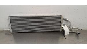 Gebruikte Oliekoeler Peugeot 408 1.6 16V HYbrid 180 Prijs € 229,90 Inclusief btw aangeboden door Autohandel Didier