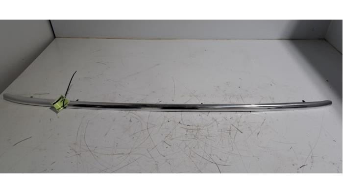 Montant de toit droit Audi A6