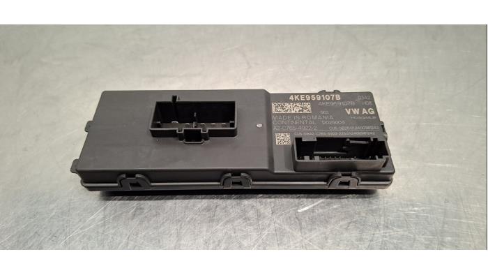 Module passage hayon Audi Q4