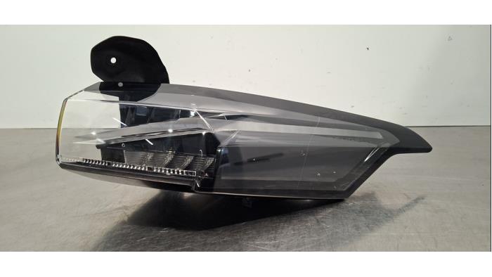 Feu arrière droit Peugeot 408