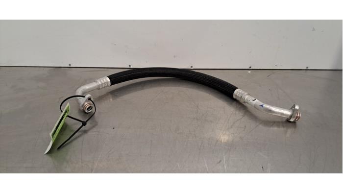 Tuyau clim Peugeot 408