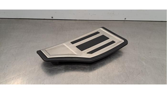 Support de pied Peugeot 408