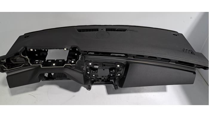 Tableau de bord Peugeot 408