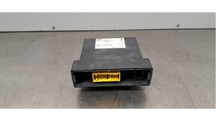 Ordinateur éclairage Peugeot 408