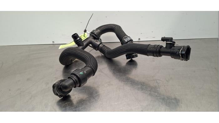 Tuyau radiateur Peugeot Expert