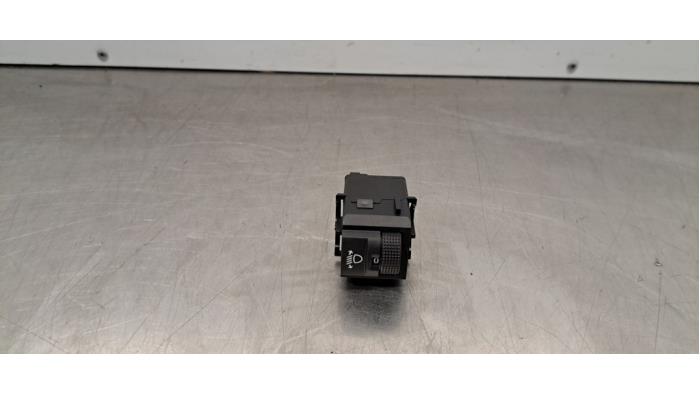 Correcteur hauteur Peugeot Expert