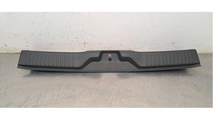 Couverture capteur serrure arrière Citroen C3