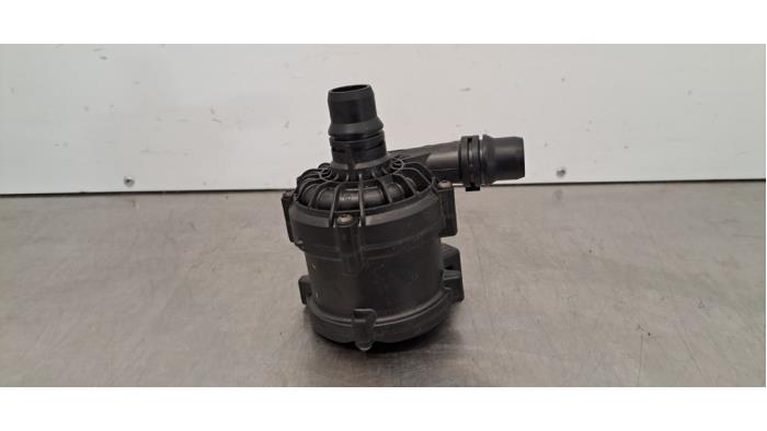 Pompe à eau supplémentaire Peugeot Expert