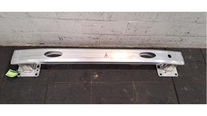 Cadre pare-chocs arrière Peugeot Expert