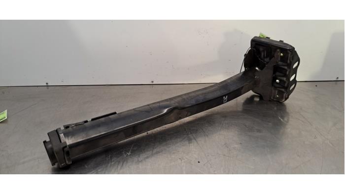 Support partie avant Peugeot 408