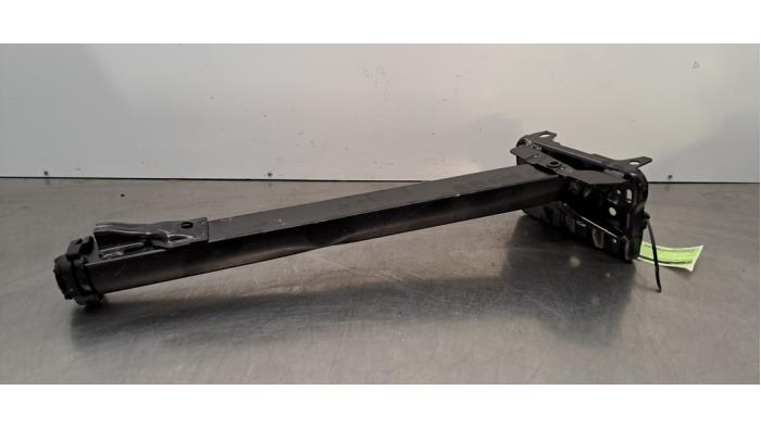 Support partie avant Peugeot 308