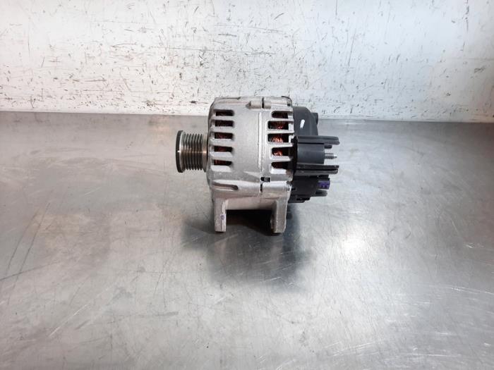 Dynamo Renault Master