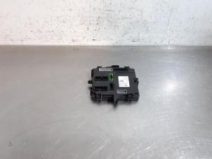 Gebruikte Comfort Module Renault Master IV 2.0 Blue dCi 170 Prijs € 163,35 Inclusief btw aangeboden door Autohandel Didier