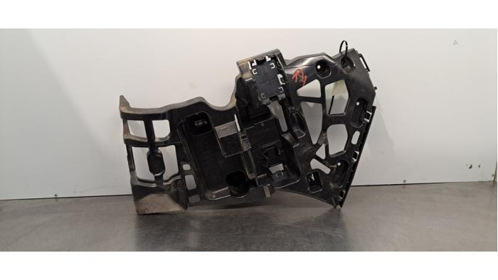Support pare-chocs arrière droit BMW X1