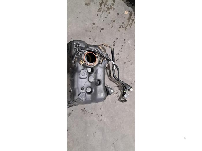 Réservoir de carburant BMW X1