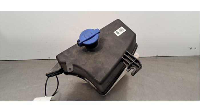 Réservoir lave-glace avant Kia EV9