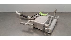 Gebruikte Airco Condensor Kia EV9 (MV1) 76.1 kWh Prijs € 133,10 Inclusief btw aangeboden door Autohandel Didier