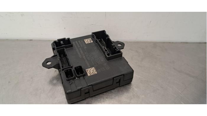 Module verrouillage central des portes BMW X1