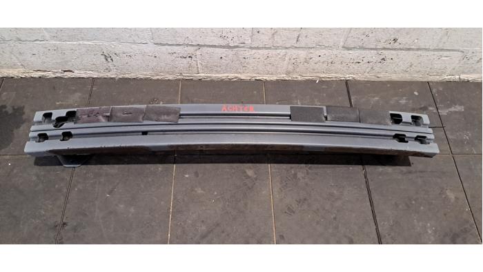 Cadre pare-chocs arrière Renault Express