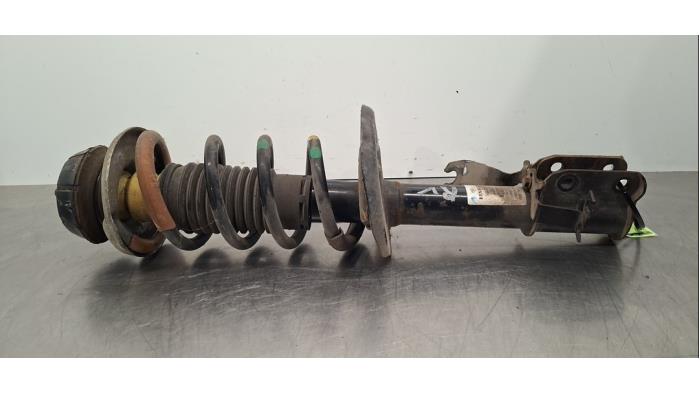 Amortisseur avant droit Renault Express