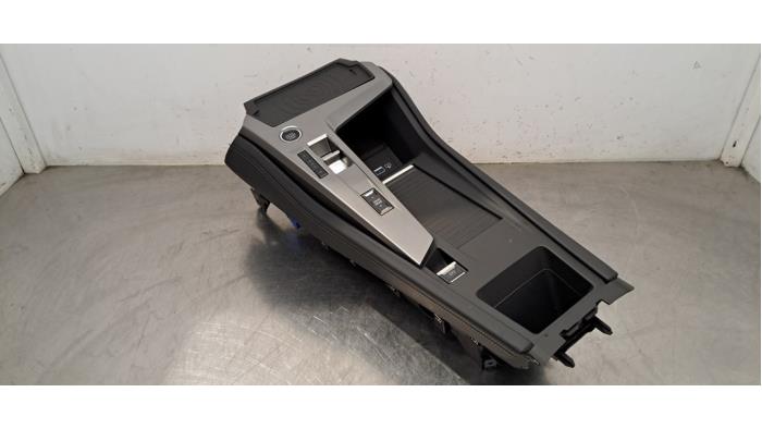 Console centrale Peugeot 308