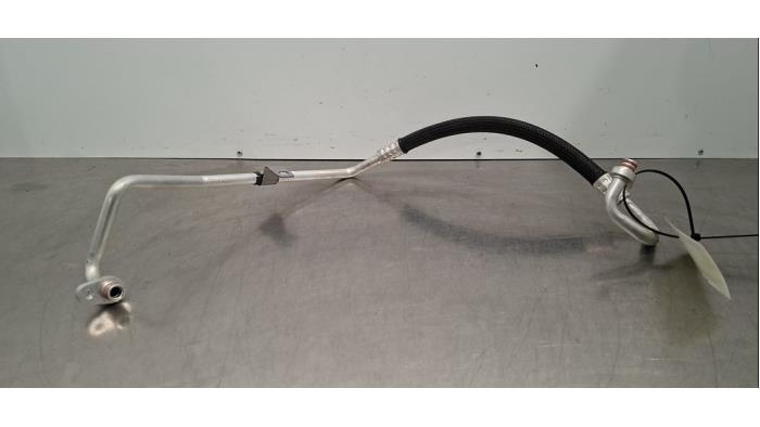 Tuyau clim Peugeot 308