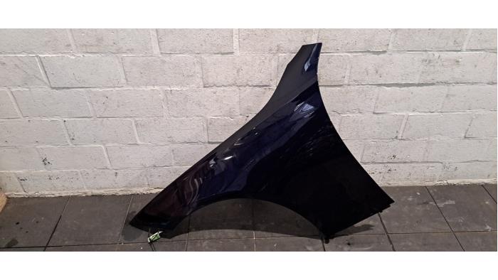 Aile avant gauche Mercedes C-Klasse