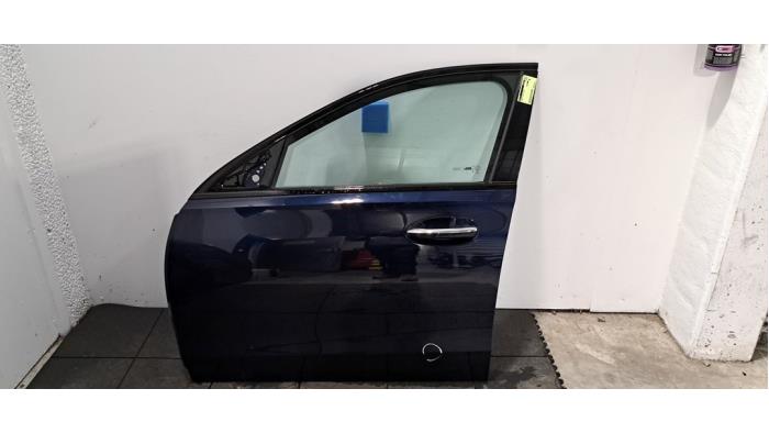 Portière 4portes avant gauche Mercedes C-Klasse
