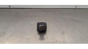 Gebruikte Camera achteruitrijden Ford Ranger Prijs € 102,85 Inclusief btw aangeboden door Autohandel Didier