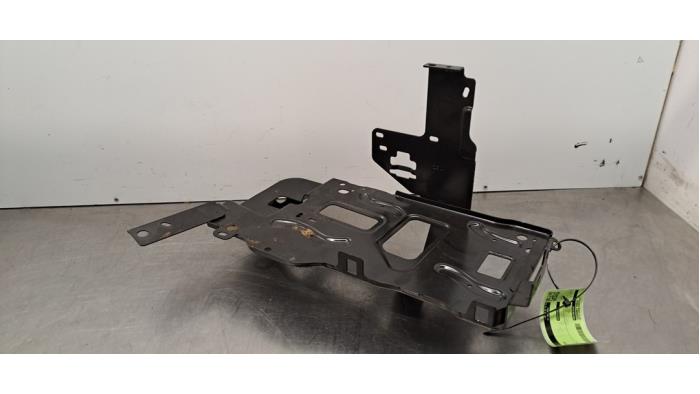 Boîtier de batterie Opel Astra