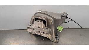 Gebruikte Motorsteun Opel Astra L Sports Tourer (F4/FC/FN/FR) 1.6 Plug-in Hybrid Turbo 16V Prijs € 36,30 Inclusief btw aangeboden door Autohandel Didier