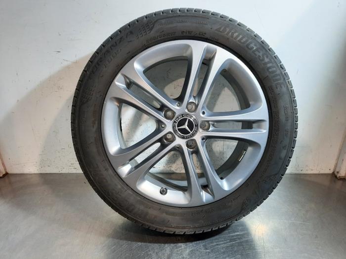 Jante + pneumatique Mercedes A-Klasse