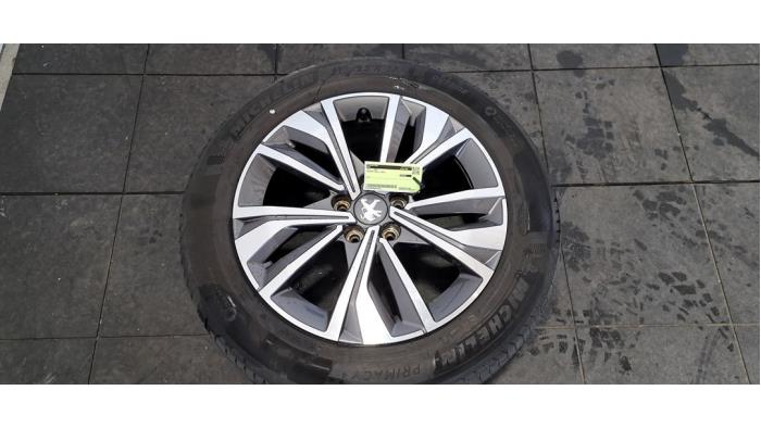 Jante + pneumatique Peugeot 508