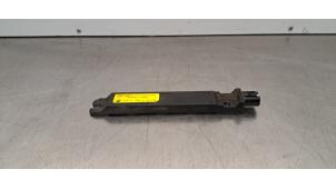 Gebruikte Keyless entry antenne Kia EV9 (MV1) 76.1 kWh Prijs € 30,25 Inclusief btw aangeboden door Autohandel Didier