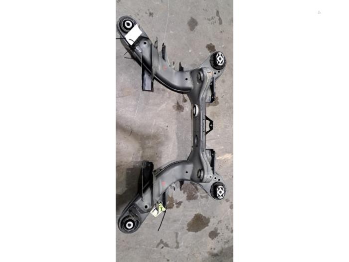 Faux châssis Mercedes C-Klasse