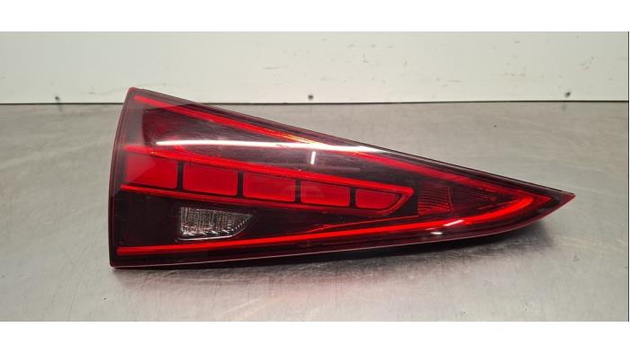 Feu arrière gauche Mercedes C-Klasse