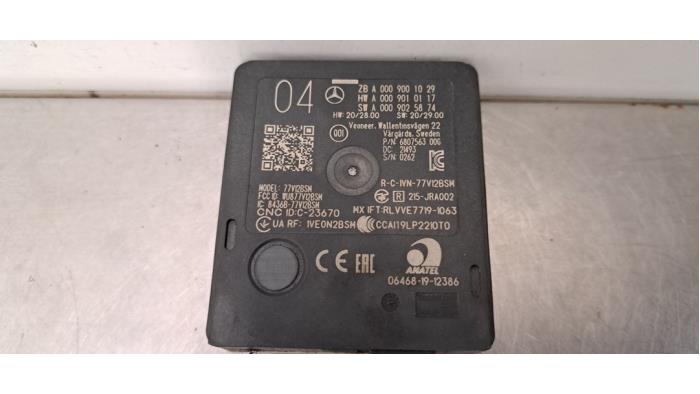 Radar sensor van een Mercedes-Benz C Estate (S206)  2022