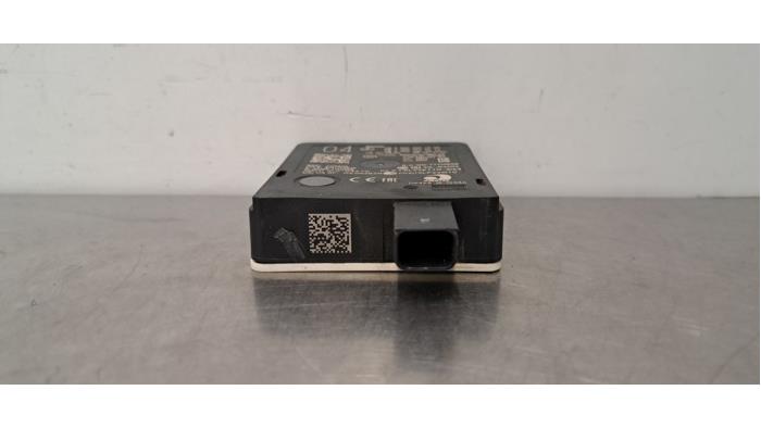 Radar sensor van een Mercedes-Benz C Estate (S206)  2022