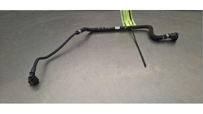 Tuyau radiateur BMW X1