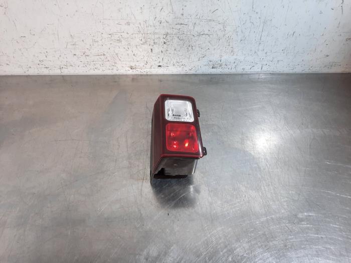 Feu de recul gauche Renault Trafic