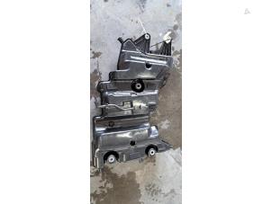 Gebruikte Adblue tank Mercedes Vito (447.6) 1.7 110 CDI 16V Prijs € 532,40 Inclusief btw aangeboden door Autohandel Didier