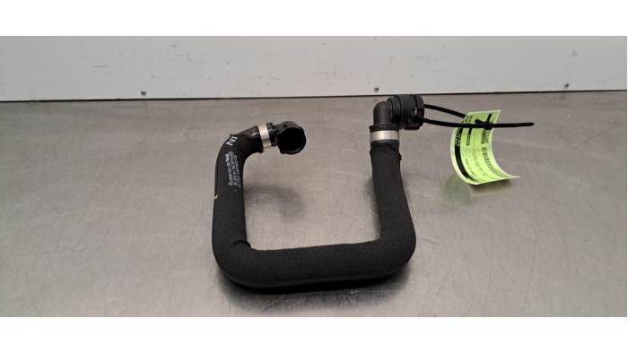 Tuyau radiateur Mercedes C-Klasse