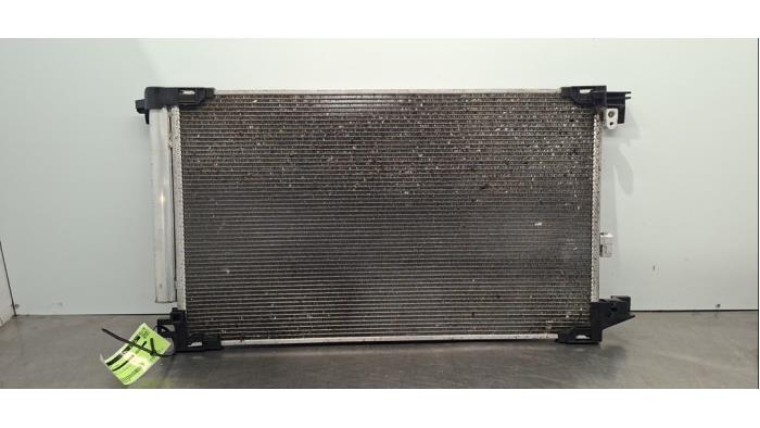 Gebruikte Airco Condensor Toyota Yaris IV (P21/PA1/PH1) 1.5 12V Hybrid 115 Prijs € 133,10 Inclusief btw aangeboden door Autohandel Didier