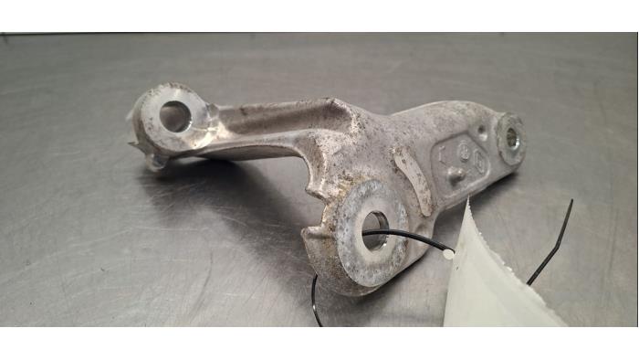 Bras de suspension avant gauche Renault Clio