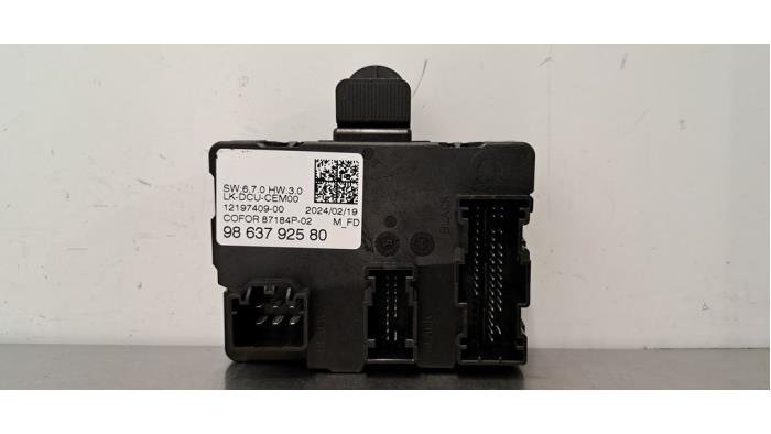 Module verrouillage central des portes Peugeot 408