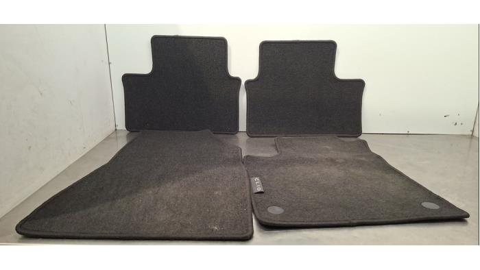 Kit tapis Renault Clio