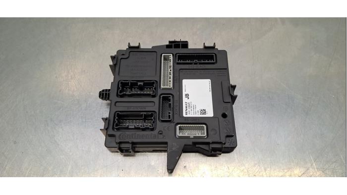 Ordinateur contrôle fonctionnel Renault Clio