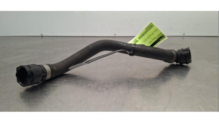 Tuyau radiateur Mercedes C-Klasse