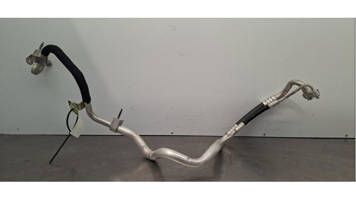 Tuyau clim Mercedes GLB-Klasse